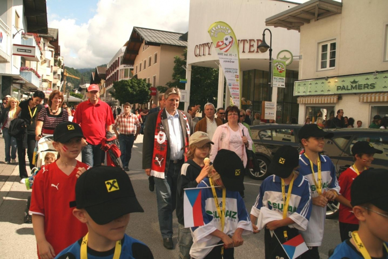 Public Viewing Fans Public Viewing Fans