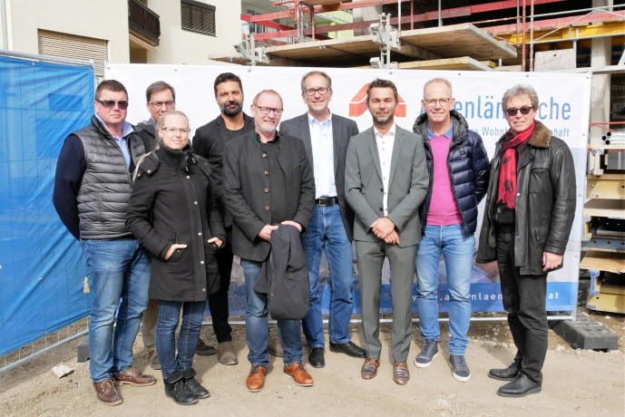Firstfeier am Fischerfeld Firstfeier am Fischerfeld