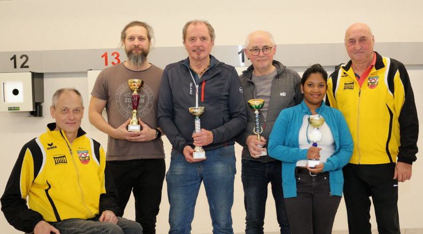 Bild: OSM Huber Aufschnaiter, die Gildenmeister Peter Bauhofer, Rainer Ledermair, Reinhard Entner und Amita Entner, SR Alfred Bauhofer Bild: OSM Huber Aufschnaiter, die Gildenmeister Peter Bauhofer, Rainer Ledermair, Reinhard Entner und Amita Entner, SR Alfred Bauhofer