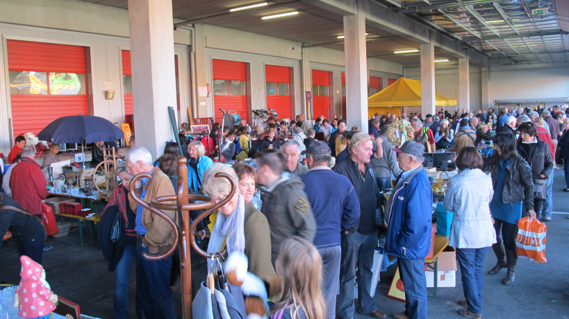 Troedelmarkt des Lions Troedelmarkt des Lions