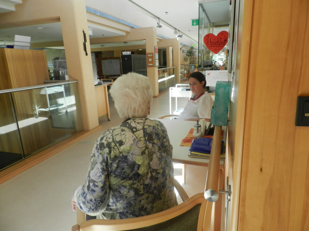 Pflegen im Seniorenheim Wörgl