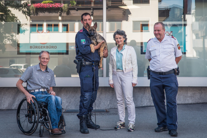 Polizei Wörgl bekommt einen neuen Diensthund Polizei Wörgl bekommt einen neuen Diensthund