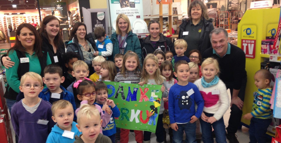 Rabengruppe als "Marktinspektoren"