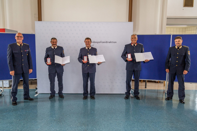 Silberberger erhält Goldenes Verdienstzeichen Silberberger erhält Goldenes Verdienstzeichen