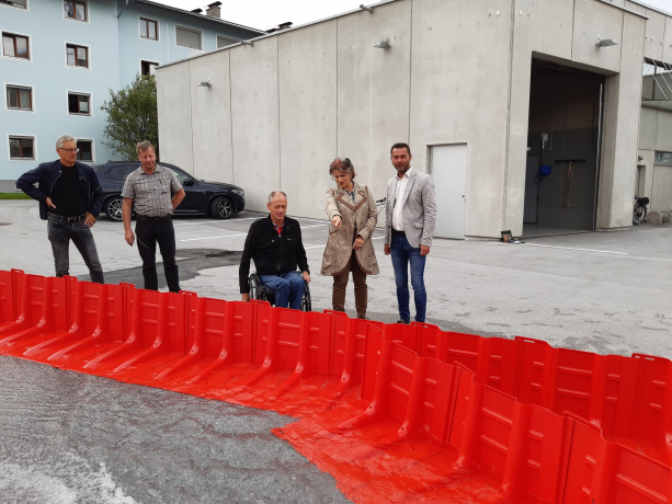 Stadt kauft neues Hochwasserschutzsystem an Stadt kauft neues Hochwasserschutzsystem an