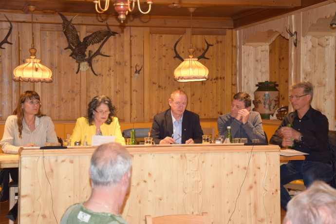 Stadtteilgespräch in Bruckhäusl: Viel Lob und neue Anregungen Stadtteilgespräch in Bruckhäusl: Viel Lob und neue Anregungen