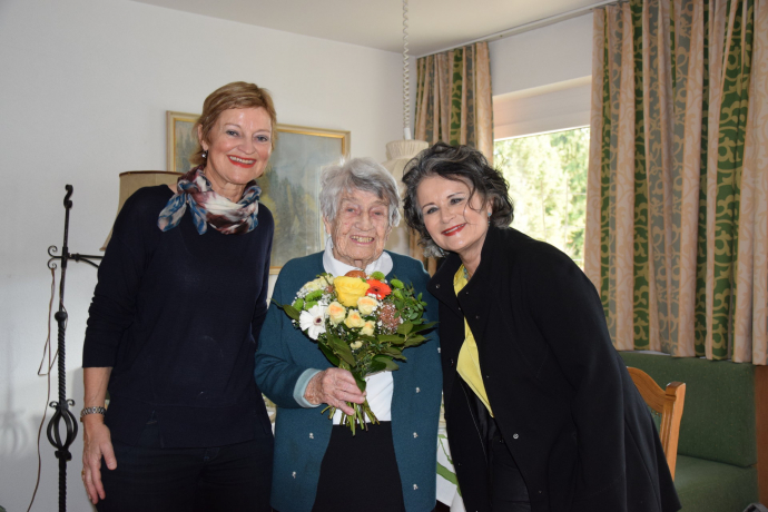 Ursula Ostermann feiert 90er Ursula Ostermann feiert 90er