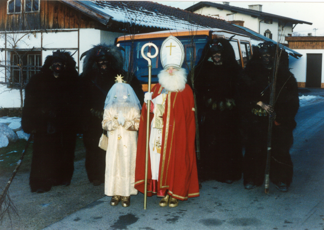 Wie der Krampus zum heiligen Nikolaus kam Wie der Krampus zum heiligen Nikolaus kam