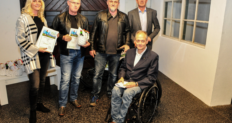 BER_19 10 17 (1) BER_19 10 17 (1)