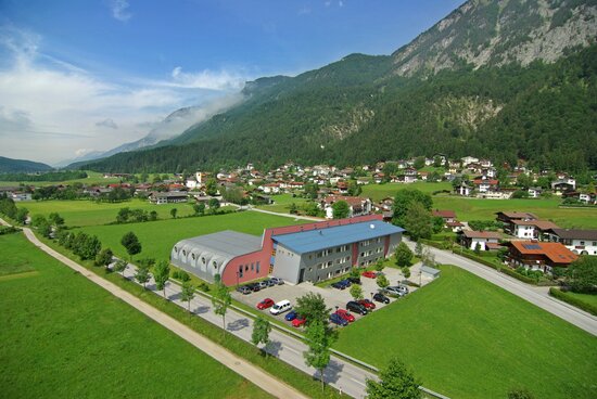 Hauptschule 1