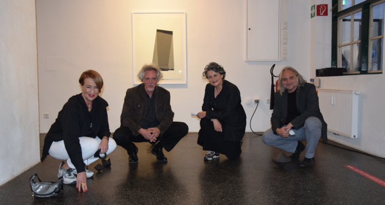 Ausstellung Verortung und Entfernung Ausstellung Verortung und Entfernung