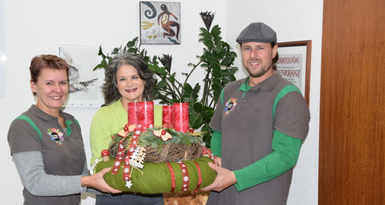bellaflora spendet Adventkranz bellaflora spendet Adventkranz
