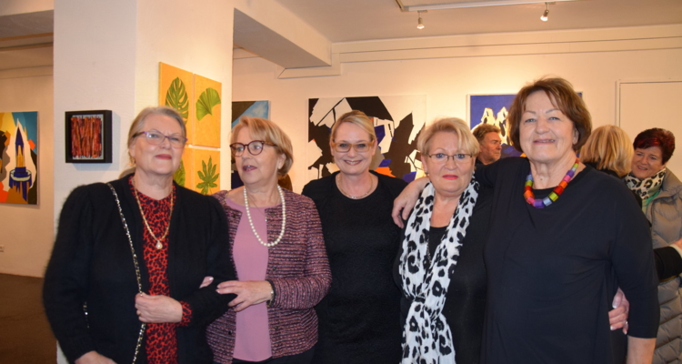 Besucher stürmten Powerfrauen Besucher stürmten Powerfrauen