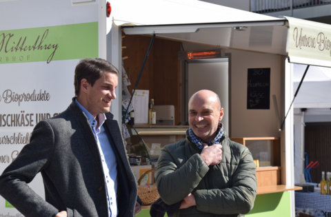 BGM Michael Riedhart besuchte Bauernmarkt
