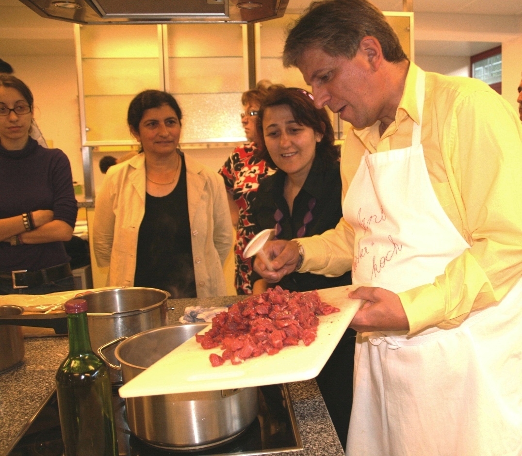 BÜRGERMEISTER ARNO ABLER &amp;quot; MACHTE ES BESONDERS SCHARF&amp;quot; - DAS CHILI CON ...