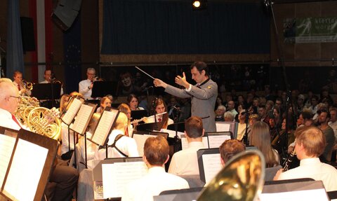 Cäcilienkonzert im Zeichen des Tirolerballs