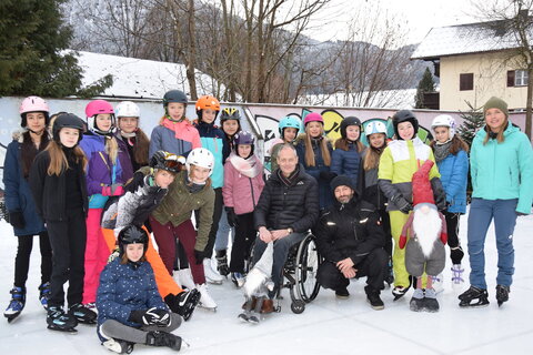 Eislaufplatz in der Zone eröffnet