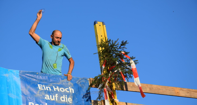 Firstfeier beim Feuerwehrhaus Wörgl Firstfeier beim Feuerwehrhaus Wörgl