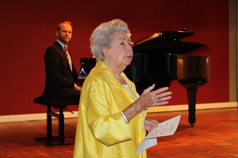 Großartiges Abschlusskonzert mit der Meisterin des Schöngesangs