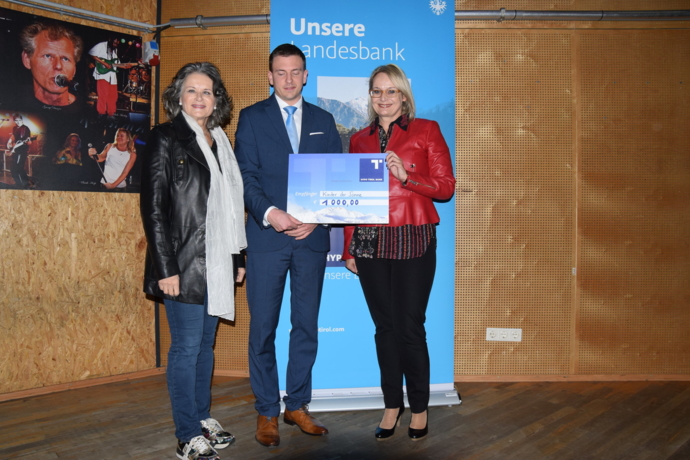 Großzügige Spende der Hypo Tirol Bank Großzügige Spende der Hypo Tirol Bank