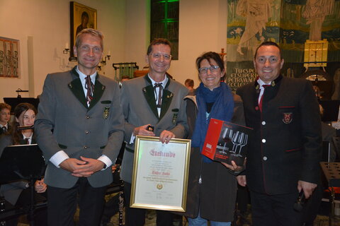 Hohe Auszeichnung beim Bruckhäusler Herbstkonzert