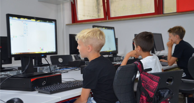 i.ku-Sommercamp Coding4Kids Wörgl 2020 i.ku-Sommercamp Coding4Kids Wörgl 2020