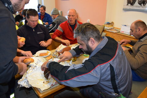 Jause für Bauhof-Mitarbeiter