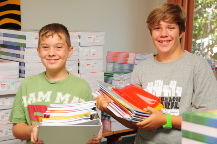 Marco Haller und Fabian Pair starten ins neue Schuljahr. Marco Haller und Fabian Pair starten ins neue Schuljahr.