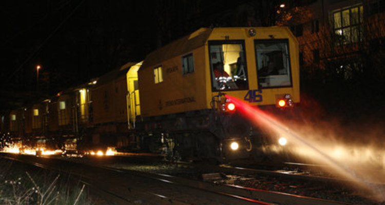 Schienenschleifzug Schienenschleifzug