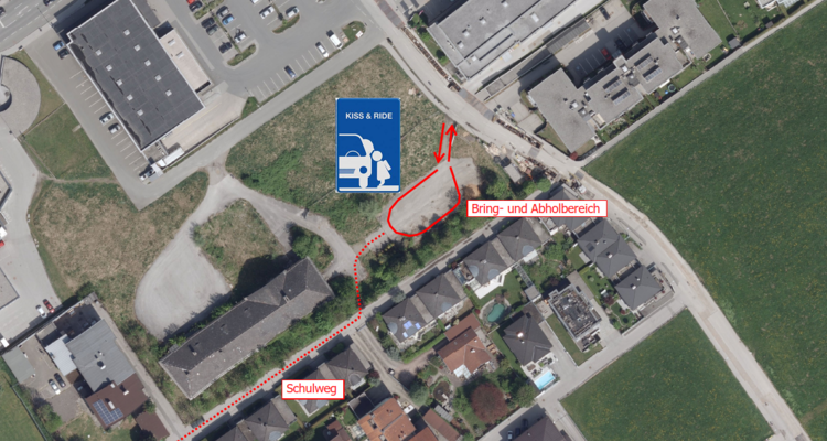 Neue Verkehrsregelung beim Pflichtschulzentrum Neue Verkehrsregelung beim Pflichtschulzentrum