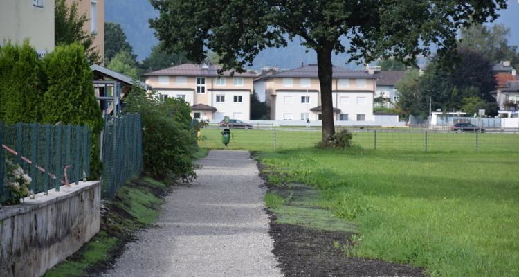 Neuer Schulweg fertiggestellt Neuer Schulweg fertiggestellt