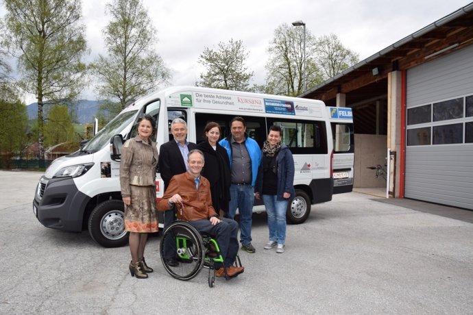Neuer Sportbus für die Wörgler Vereine Neuer Sportbus für die Wörgler Vereine