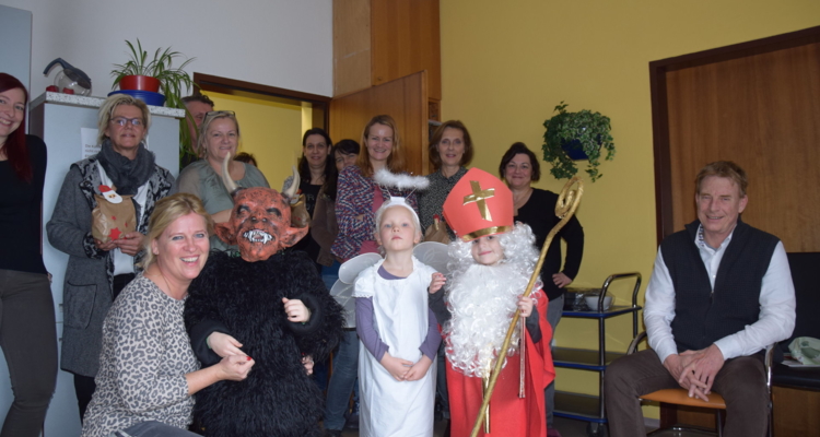 Nikolaus besucht Stadtamtsmitarbeiter Nikolaus besucht Stadtamtsmitarbeiter