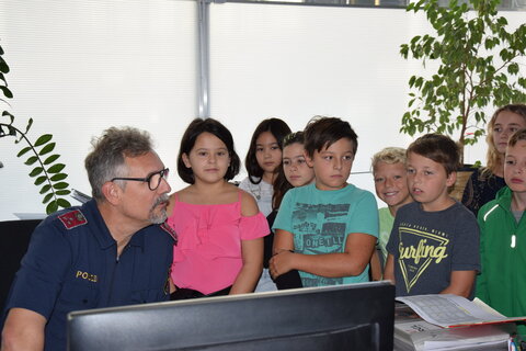 Schüler besuchten Stadtamt