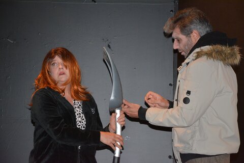 Sabine Egger und Stefan Schimmele spielen in der Theater unterLand-Produktion - Es beginnt immer heute