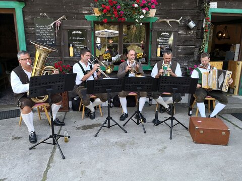 Volksmusikabend: „A Musig fürs Gmüat“