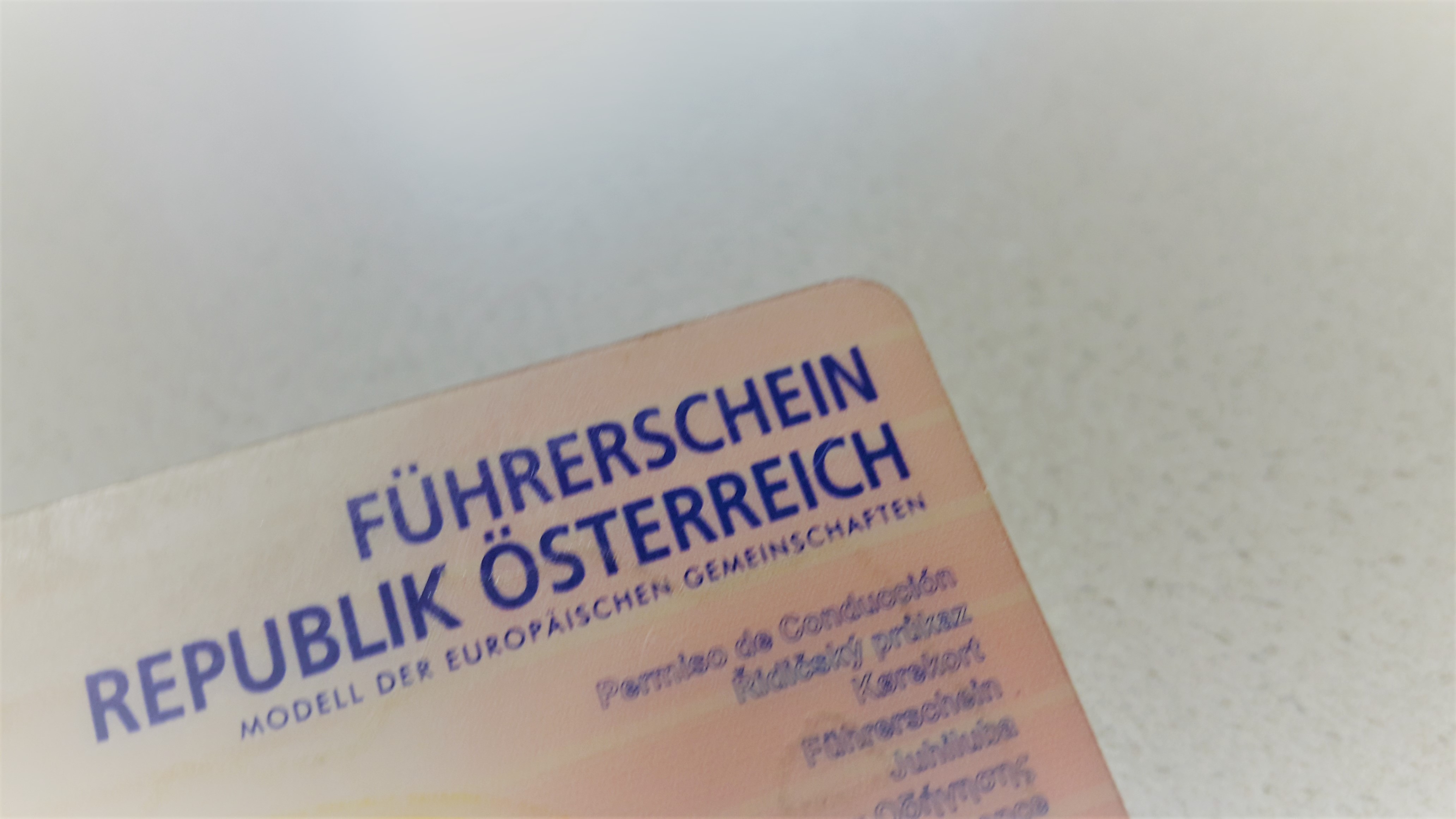 Wählerinformation Amtlichen Lichtbildausweis nicht vergessen! News