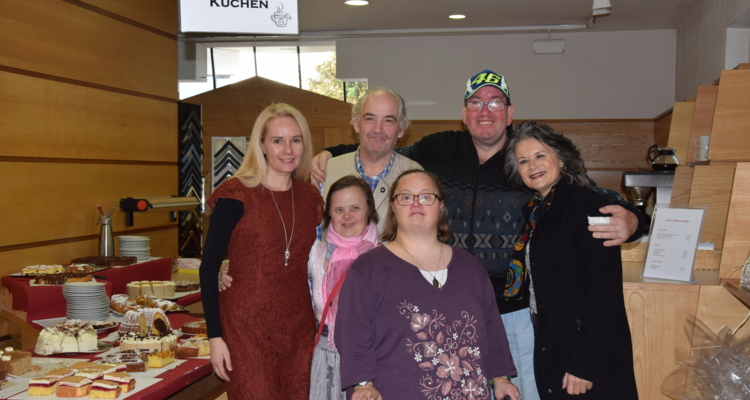 Weihnachtsbazar der Lebenshilfe Wörgl begeisterte Weihnachtsbazar der Lebenshilfe Wörgl begeisterte
