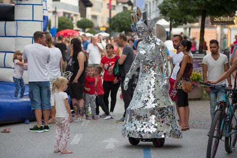 Nightshopping: "White Night in Venedig"