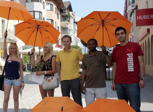 Umbrella-March-Wörgl / Foto: SPIELBICHLER